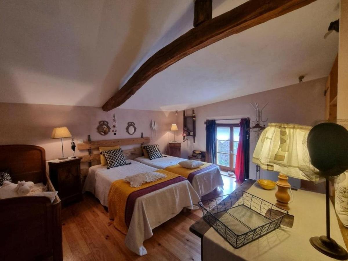 Gite Charmant Avec Jardin Privatif, Proche Sites Historiques Et Activites De Plein Air - Fr-1-496-183 Cuinzier Exterior foto