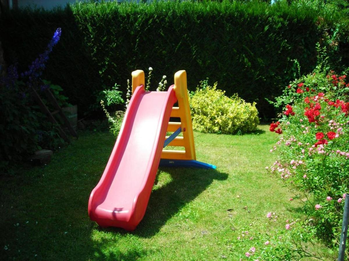 Gite Charmant Avec Jardin Privatif, Proche Sites Historiques Et Activites De Plein Air - Fr-1-496-183 Cuinzier Exterior foto